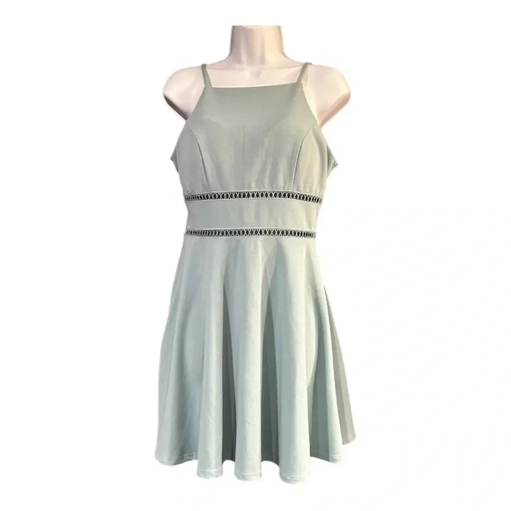 Trixxi Clothing Company Dress - Size Small 💙💚